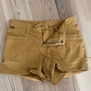 Womens Kuhl shorts